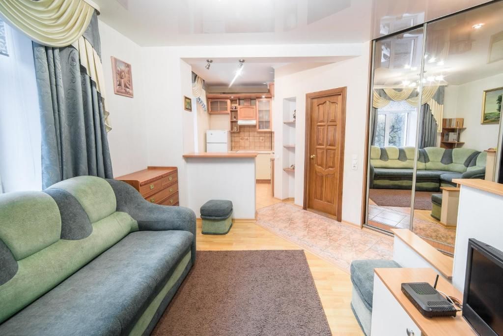 Апартаменты Apartamenty tsentr Kommunisticheskaia 10 Минск-28